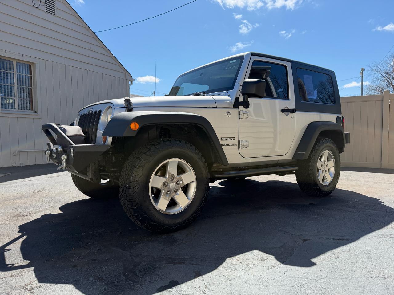 Jeep Wrangler Sport 4WD 2010