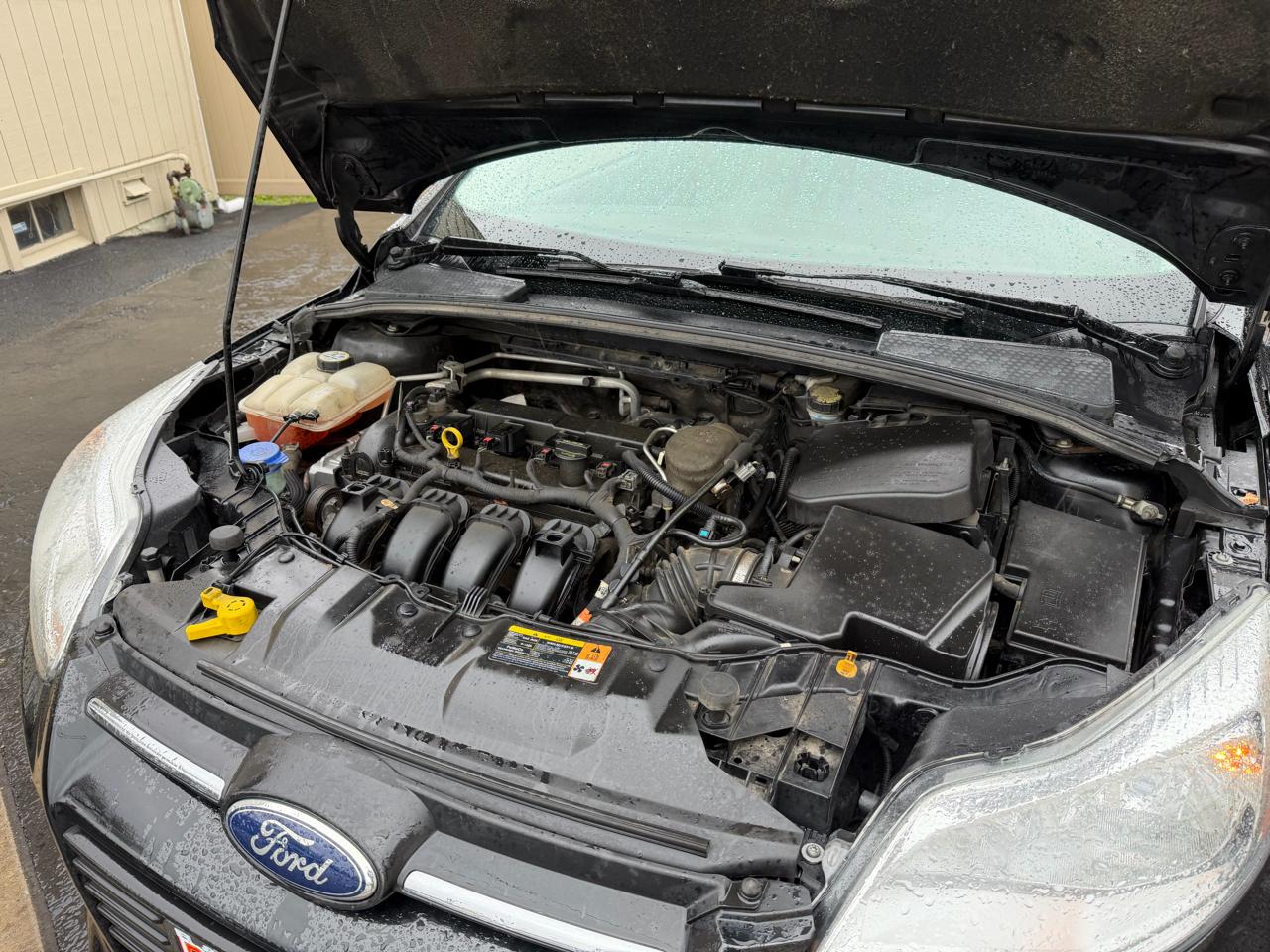 Ford Focus S Sedan 2013