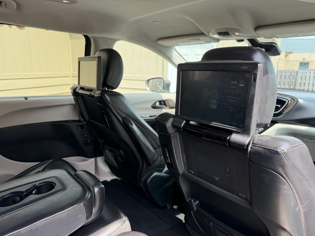 Chrysler Pacifica Touring-L Plus 2017