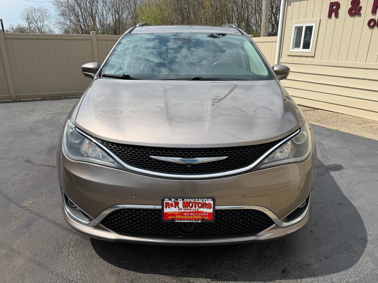 Chrysler Pacifica Touring-L Plus 2017