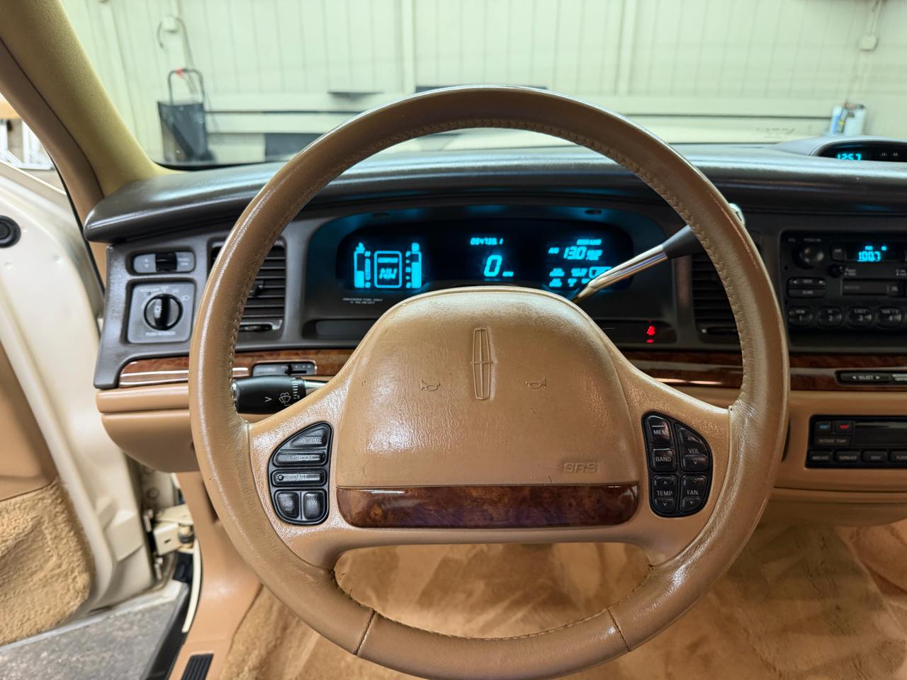 Lincoln Town Car Signature 1996