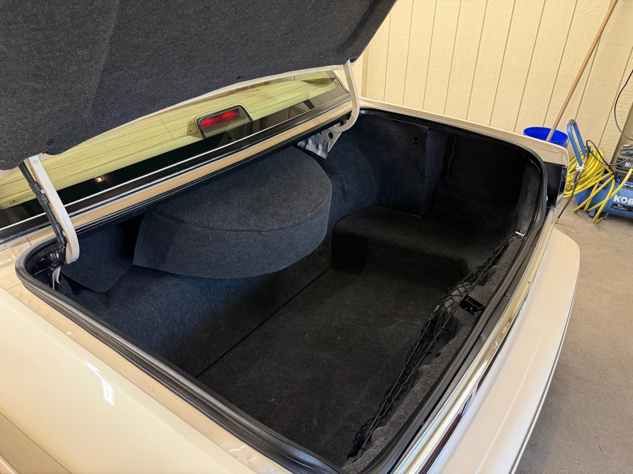 Lincoln Town Car Signature 1996