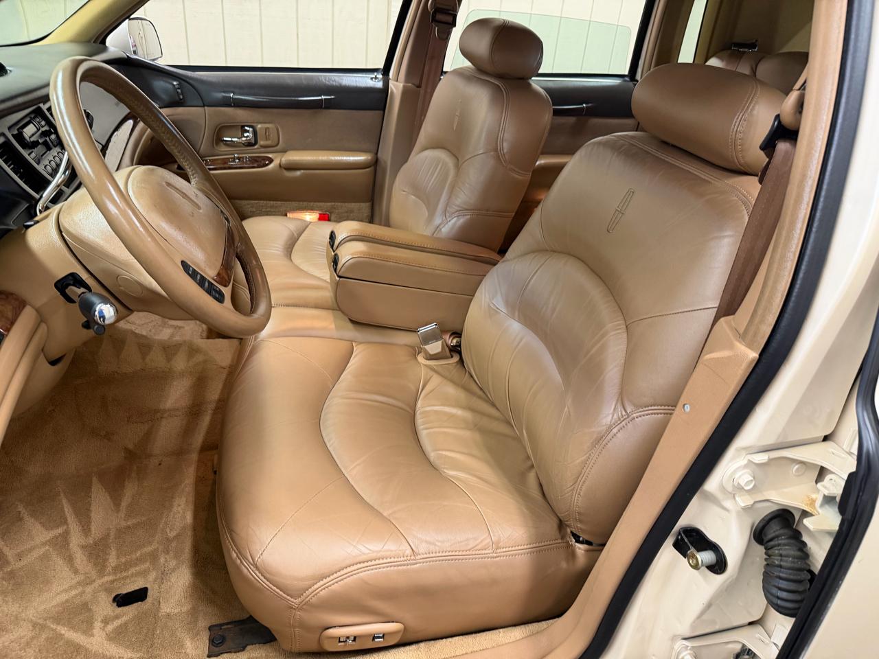 Lincoln Town Car Signature 1996