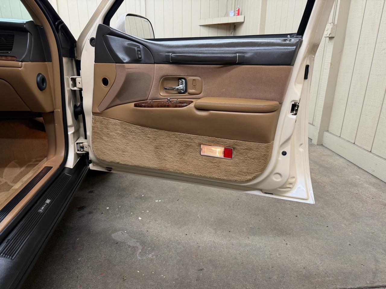 Lincoln Town Car Signature 1996