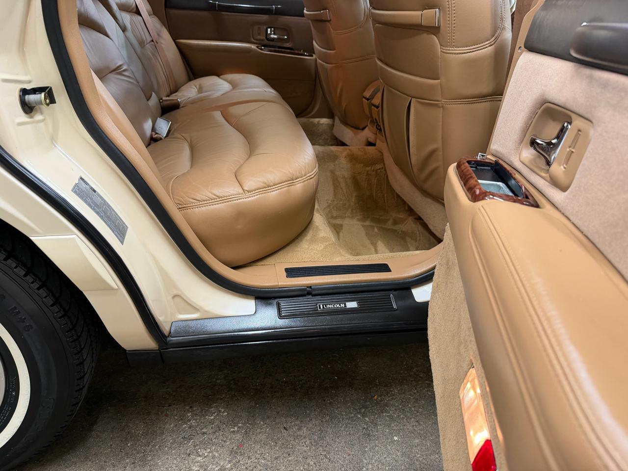 Lincoln Town Car Signature 1996