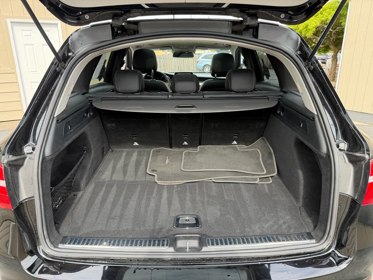 Mercedes-Benz GLC-Class GLC300 4MATIC 2016