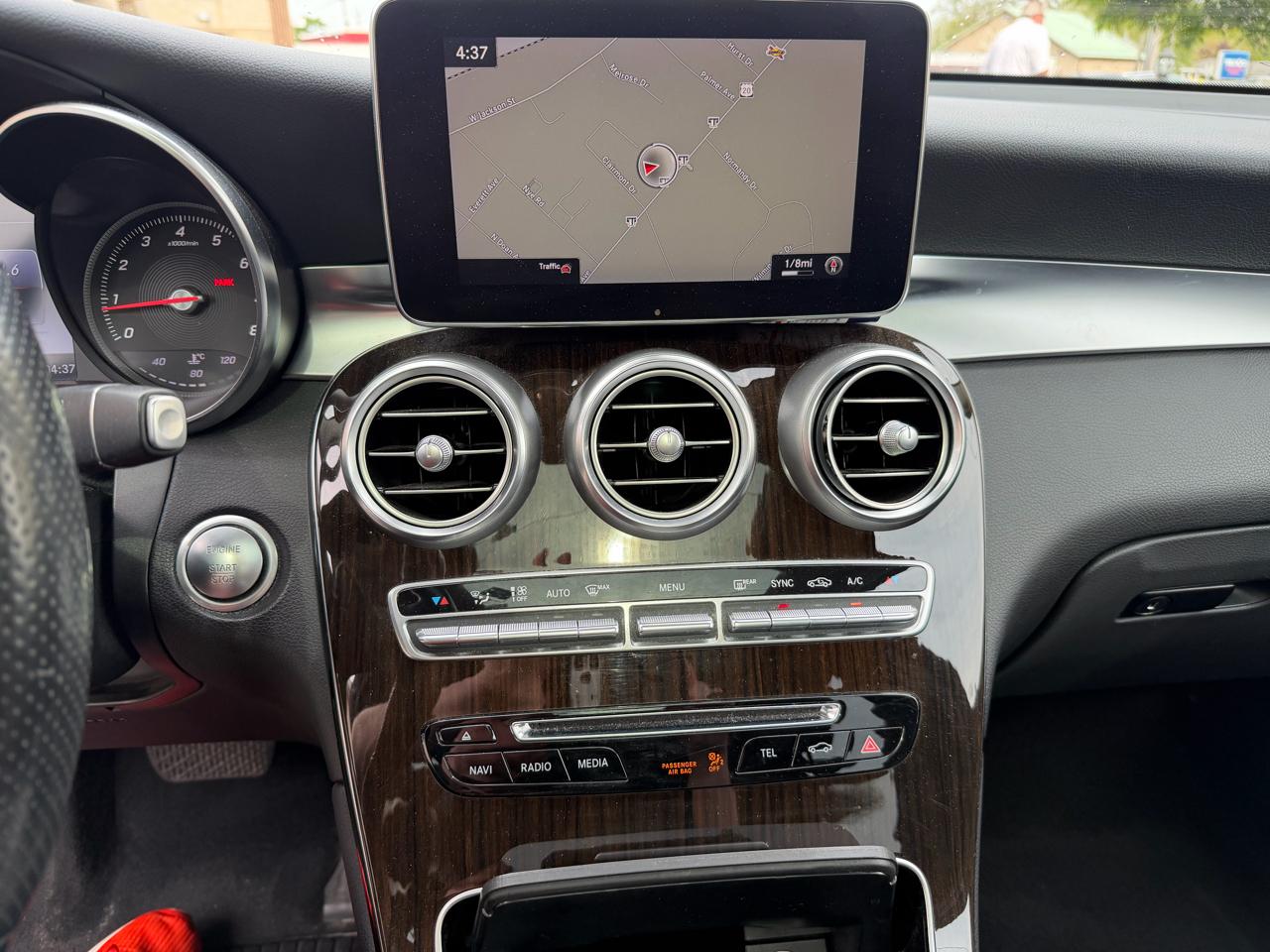 Mercedes-Benz GLC-Class GLC300 4MATIC 2016