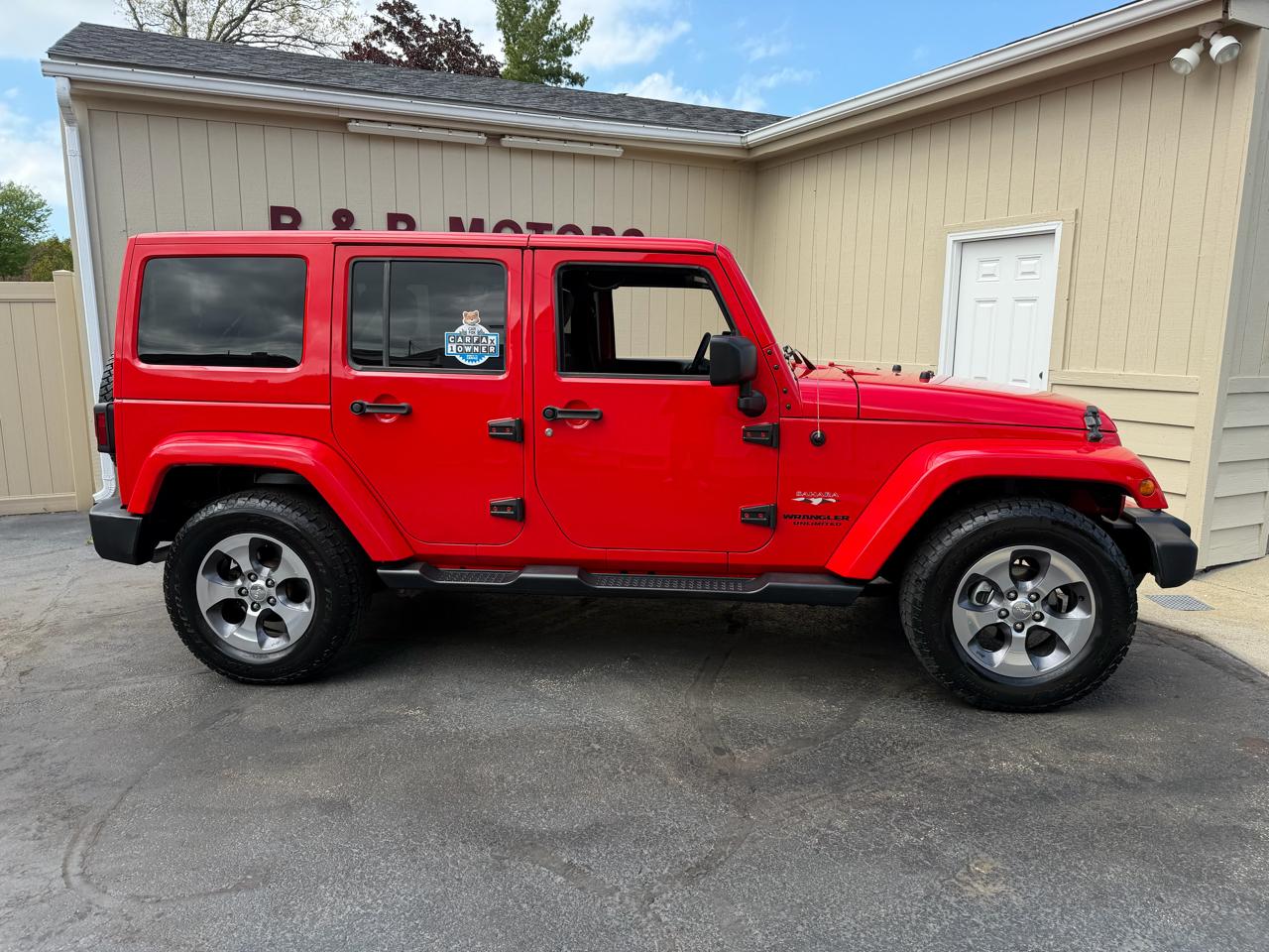 Jeep Wrangler Unlimited Sahara 4WD 2016