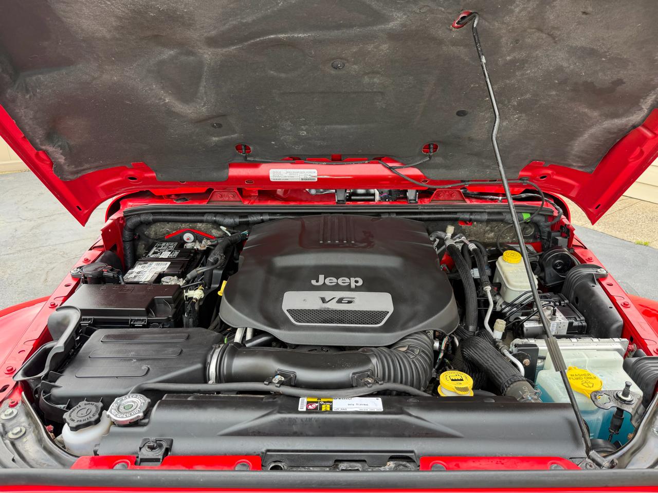 Jeep Wrangler Unlimited Sahara 4WD 2016