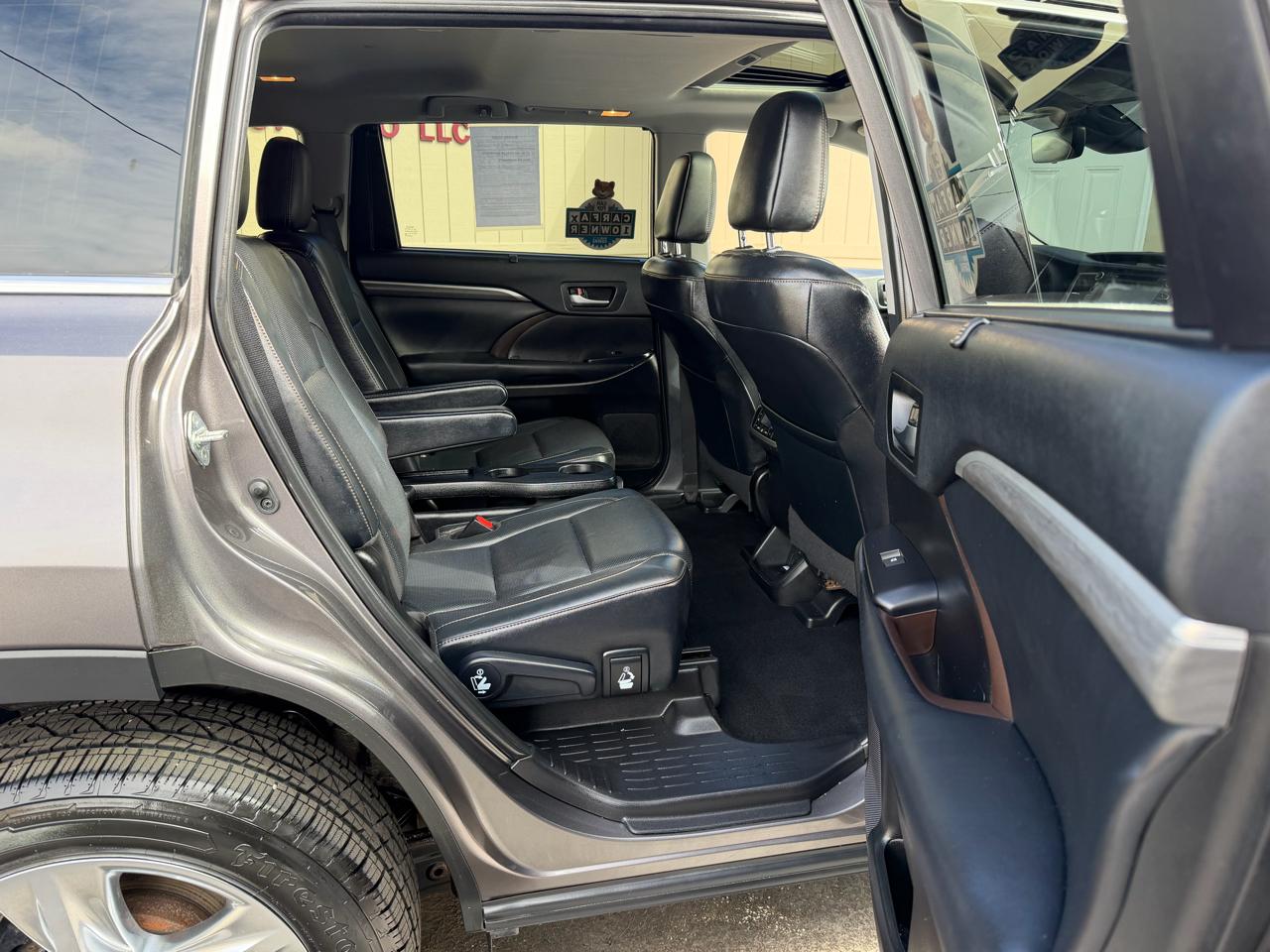 Toyota Highlander Hybrid Limited AWD 2019