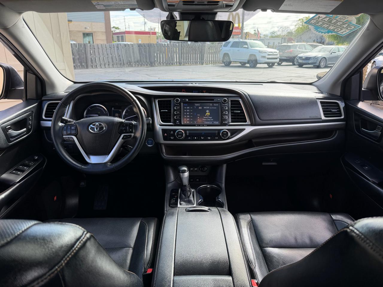 Toyota Highlander Hybrid Limited AWD 2019