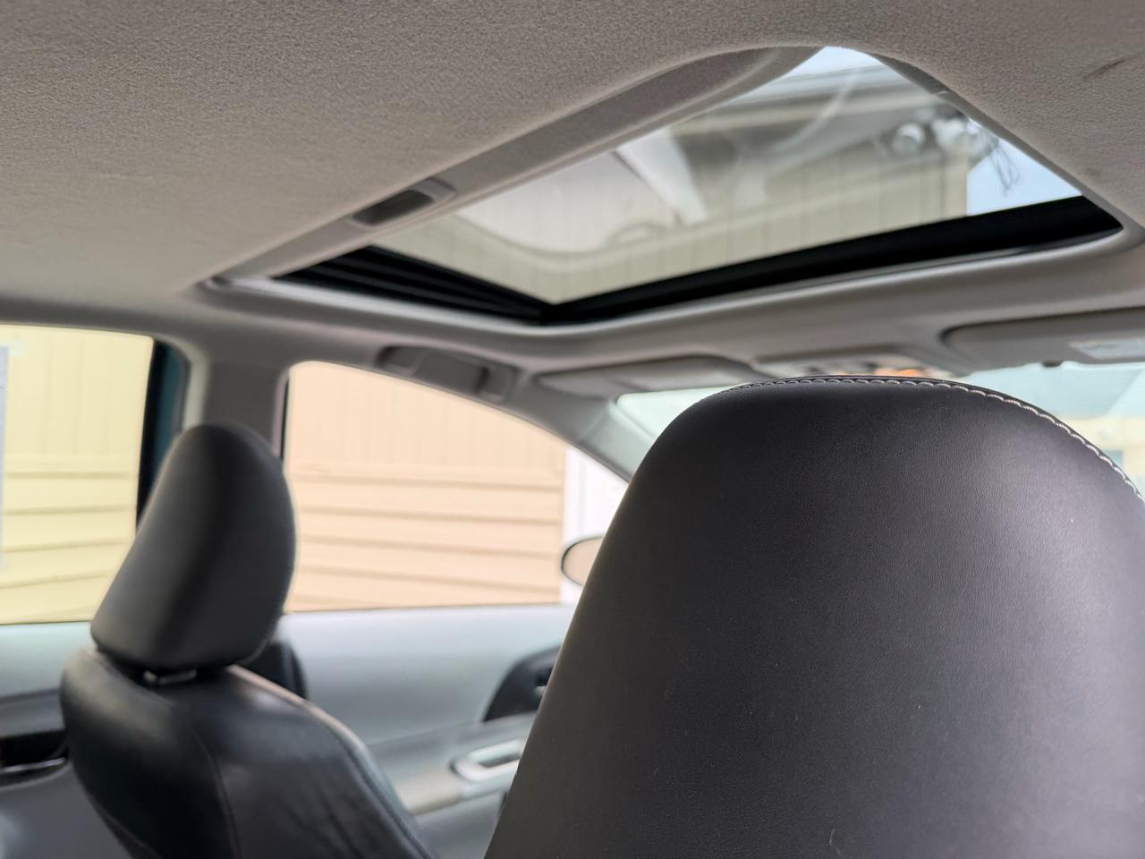 Toyota Prius c Four 2013