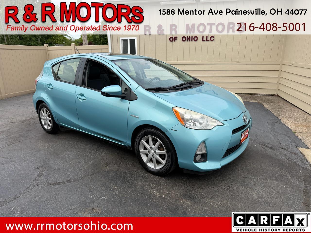 Toyota Prius c Four 2013