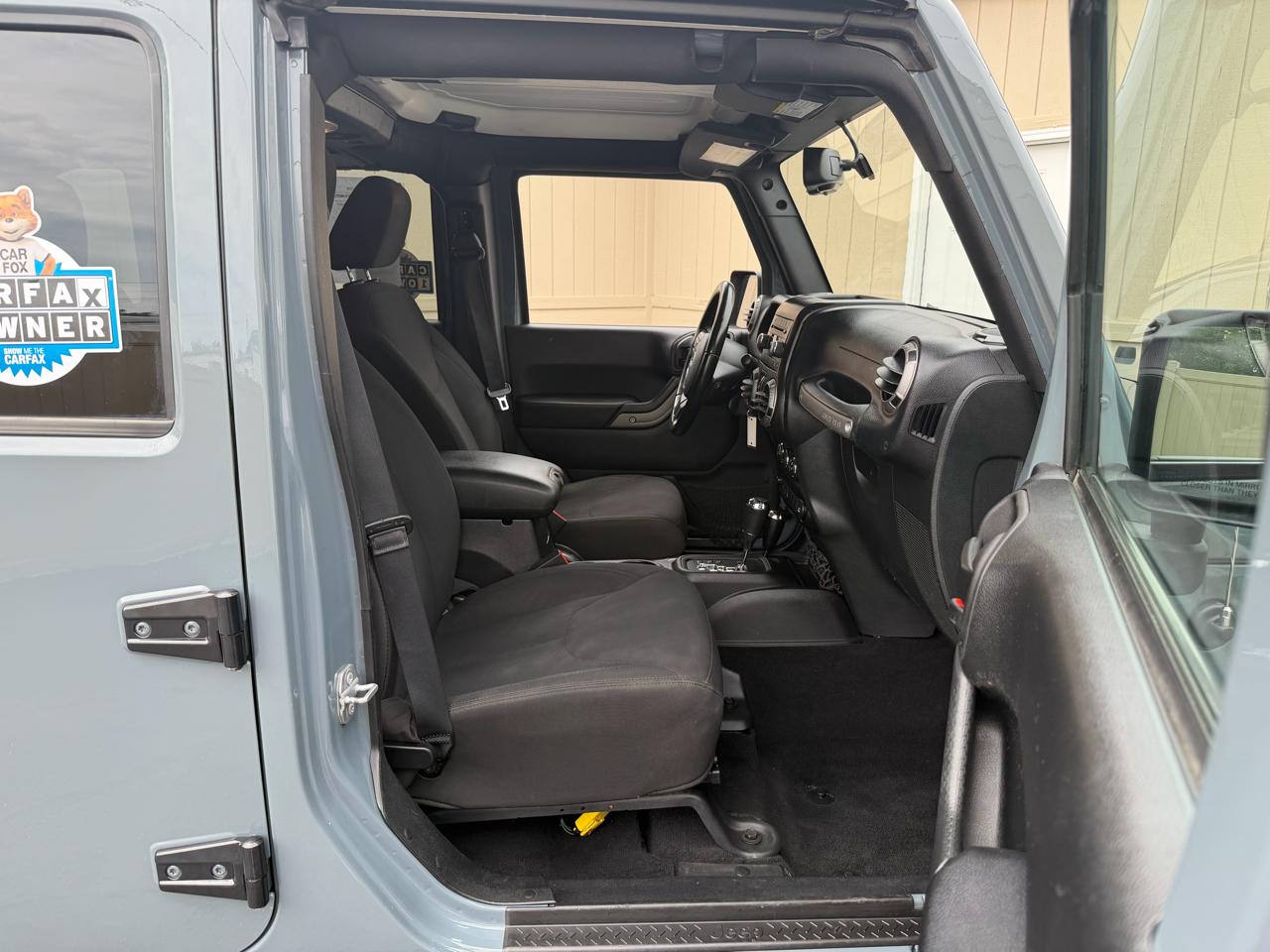 Jeep Wrangler Unlimited Sport 4WD 2015
