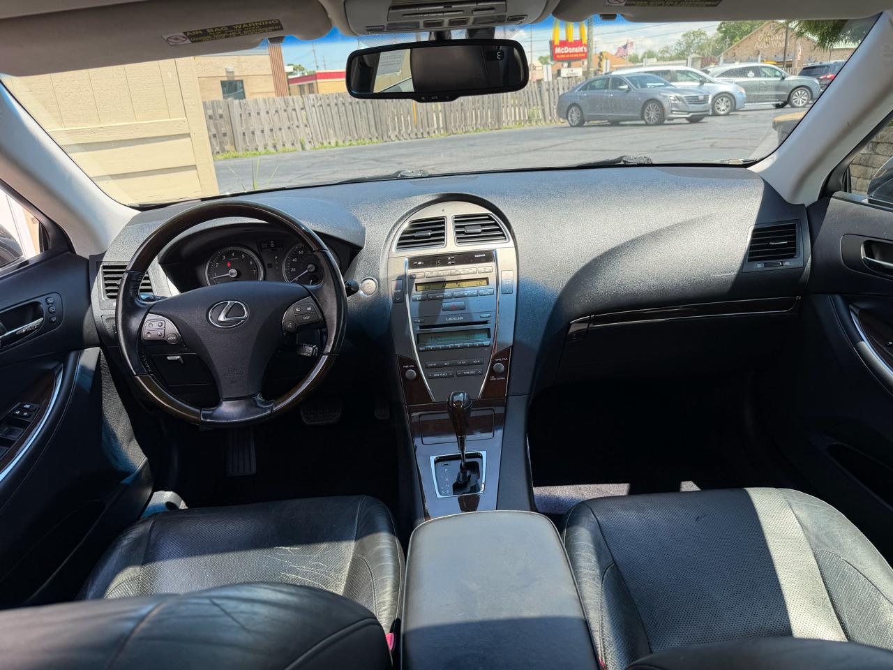 Lexus ES 350 Sedan 2011
