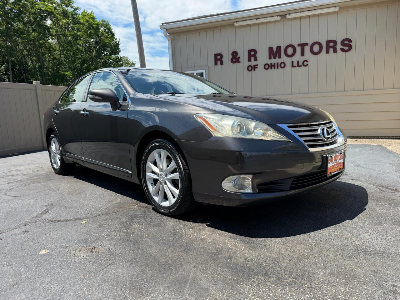 Lexus ES 350 Sedan 2011