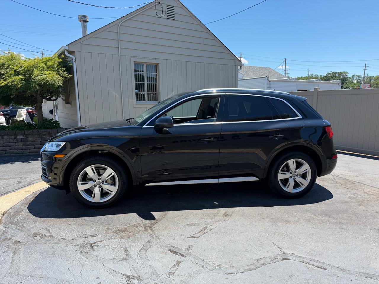 Audi Q5 2.0T Premium Plus quattro 2018