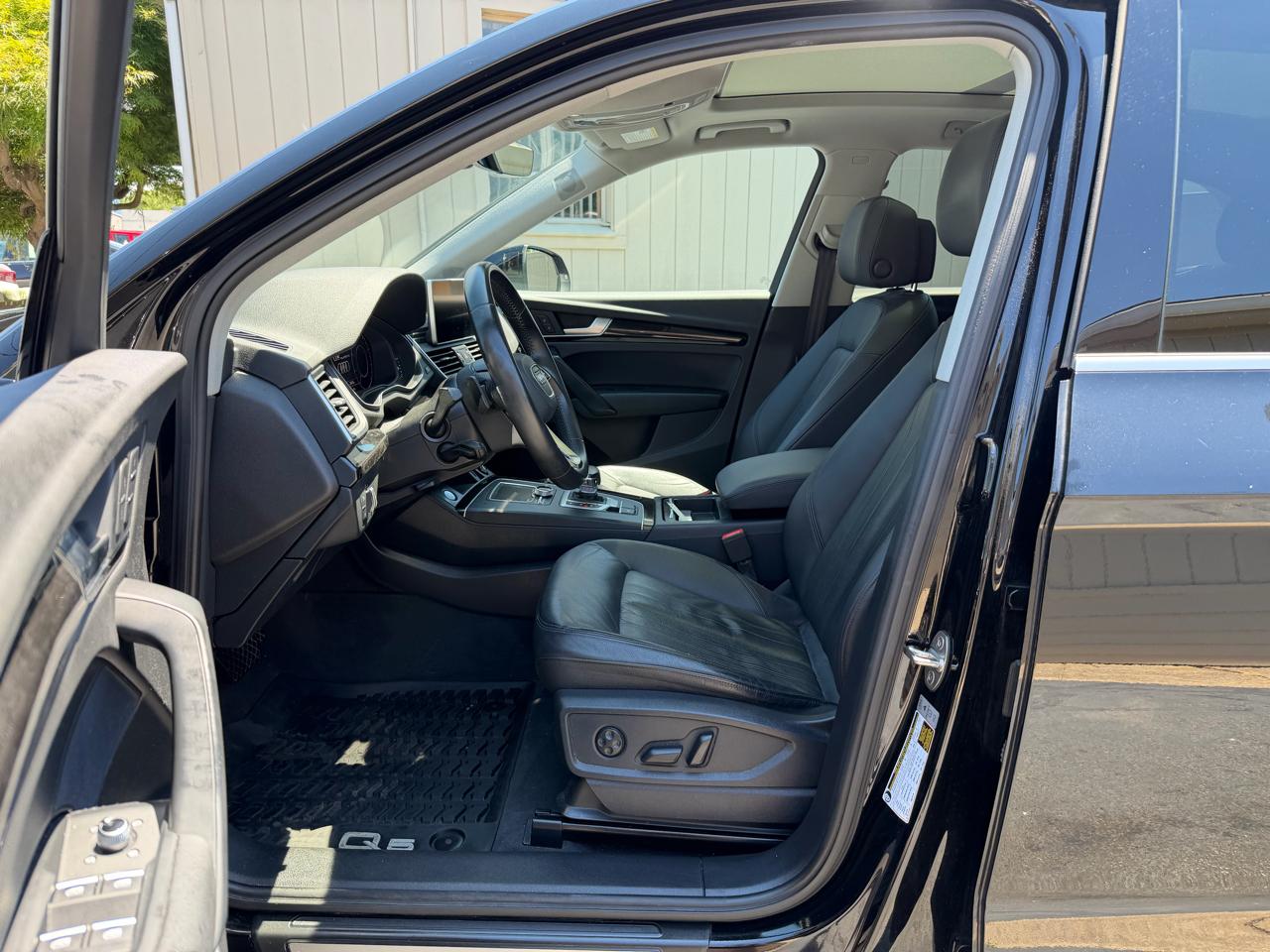 Audi Q5 2.0T Premium Plus quattro 2018