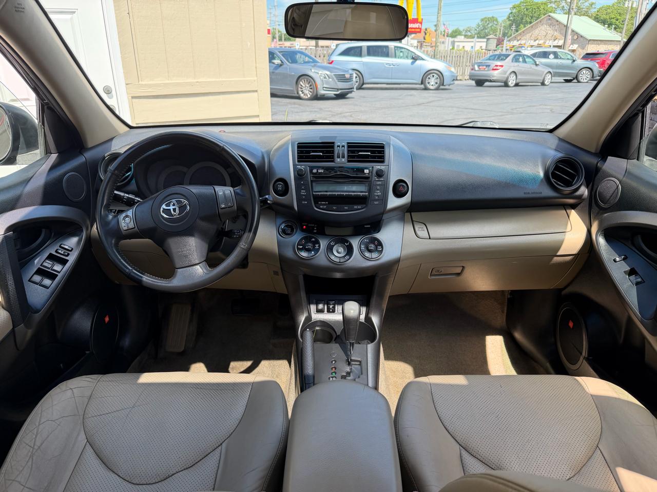 Toyota RAV4 Limited I4 4WD 2010
