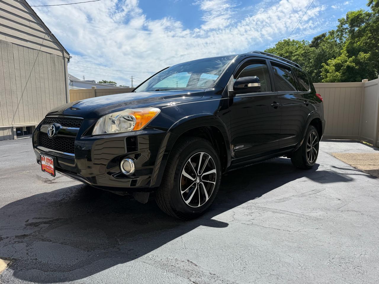 Toyota RAV4 Limited I4 4WD 2010