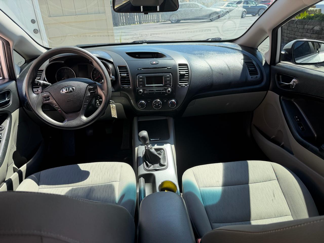 Kia Forte LX w/Popular Package 2016