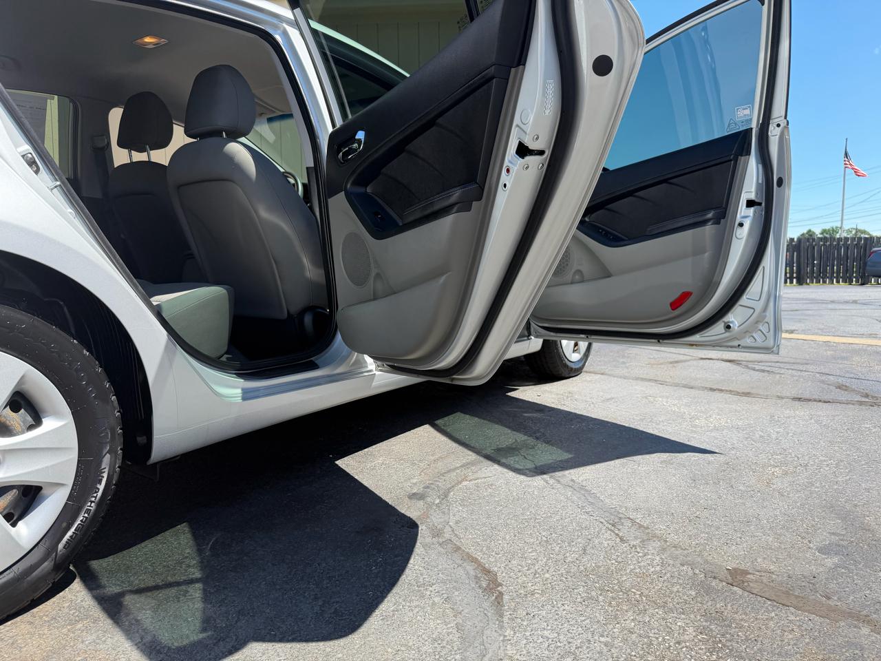 Kia Forte LX w/Popular Package 2016