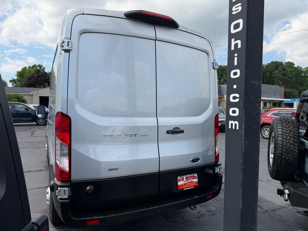 Ford Transit 350 Van Med. Roof w/Sliding Pass. 148-in. WB 2022