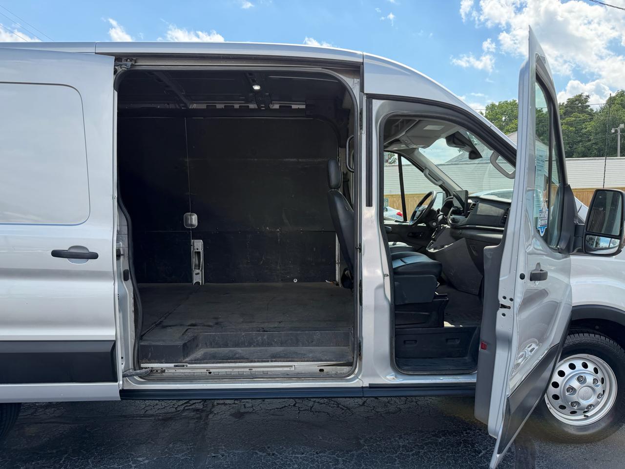Ford Transit 350 Van Med. Roof w/Sliding Pass. 148-in. WB 2022