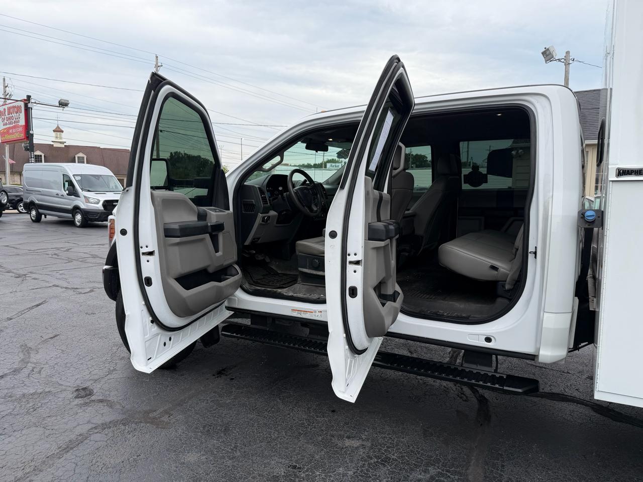 Ford F-550 Crew Cab DRW 4WD 2019