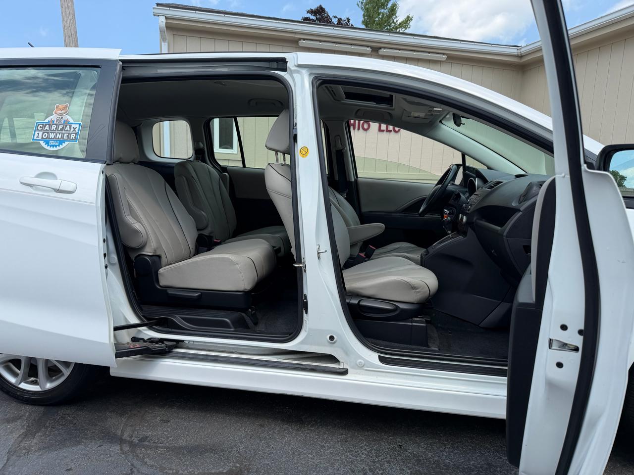 Mazda MAZDA5 Grand Touring 2014