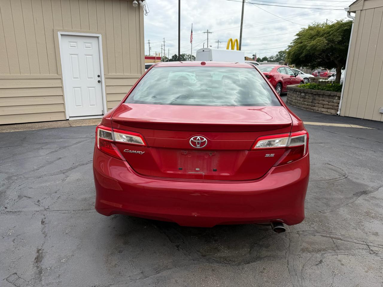 Toyota Camry SE 2012