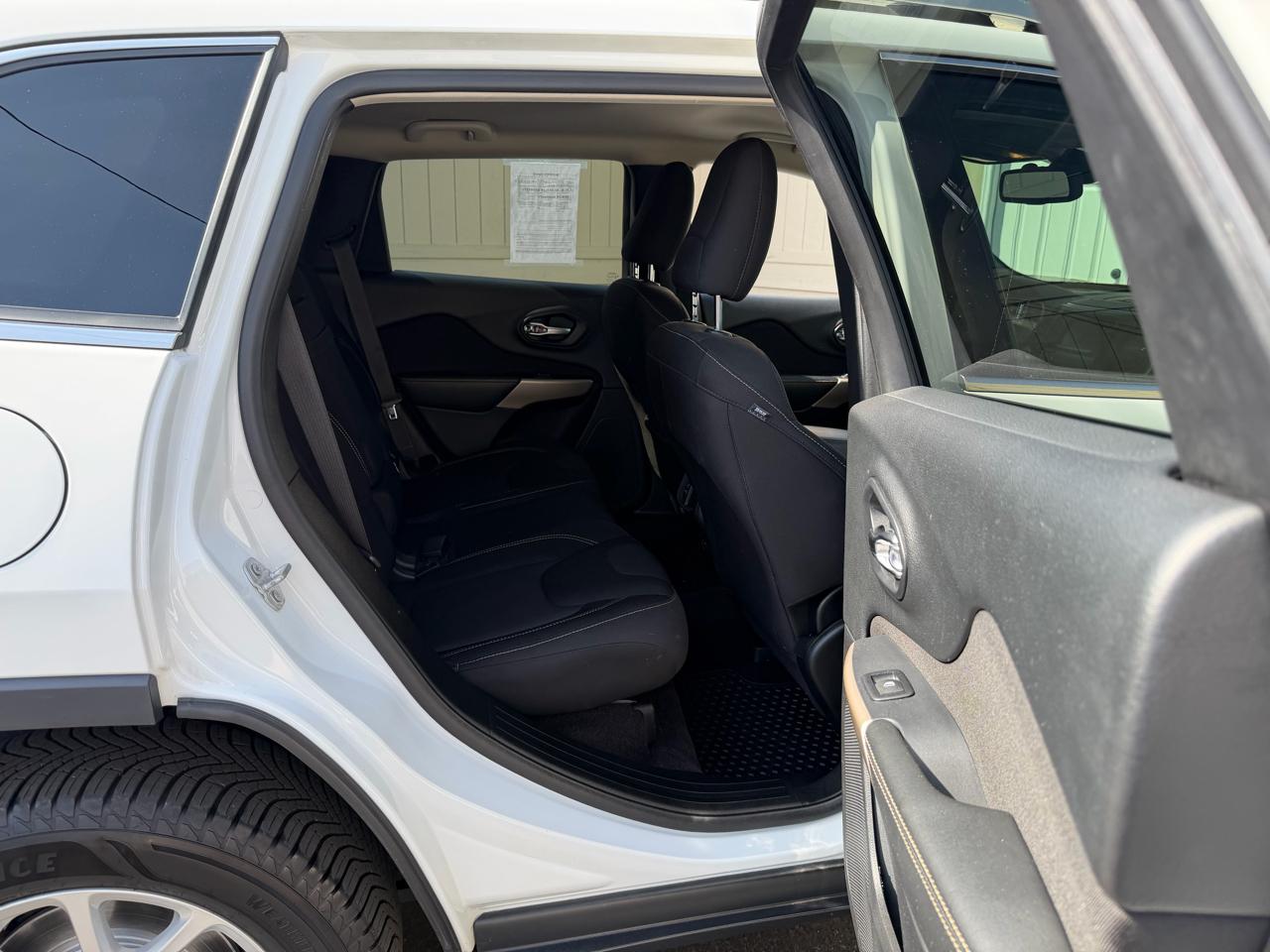 Jeep Cherokee Latitude 4WD 2017