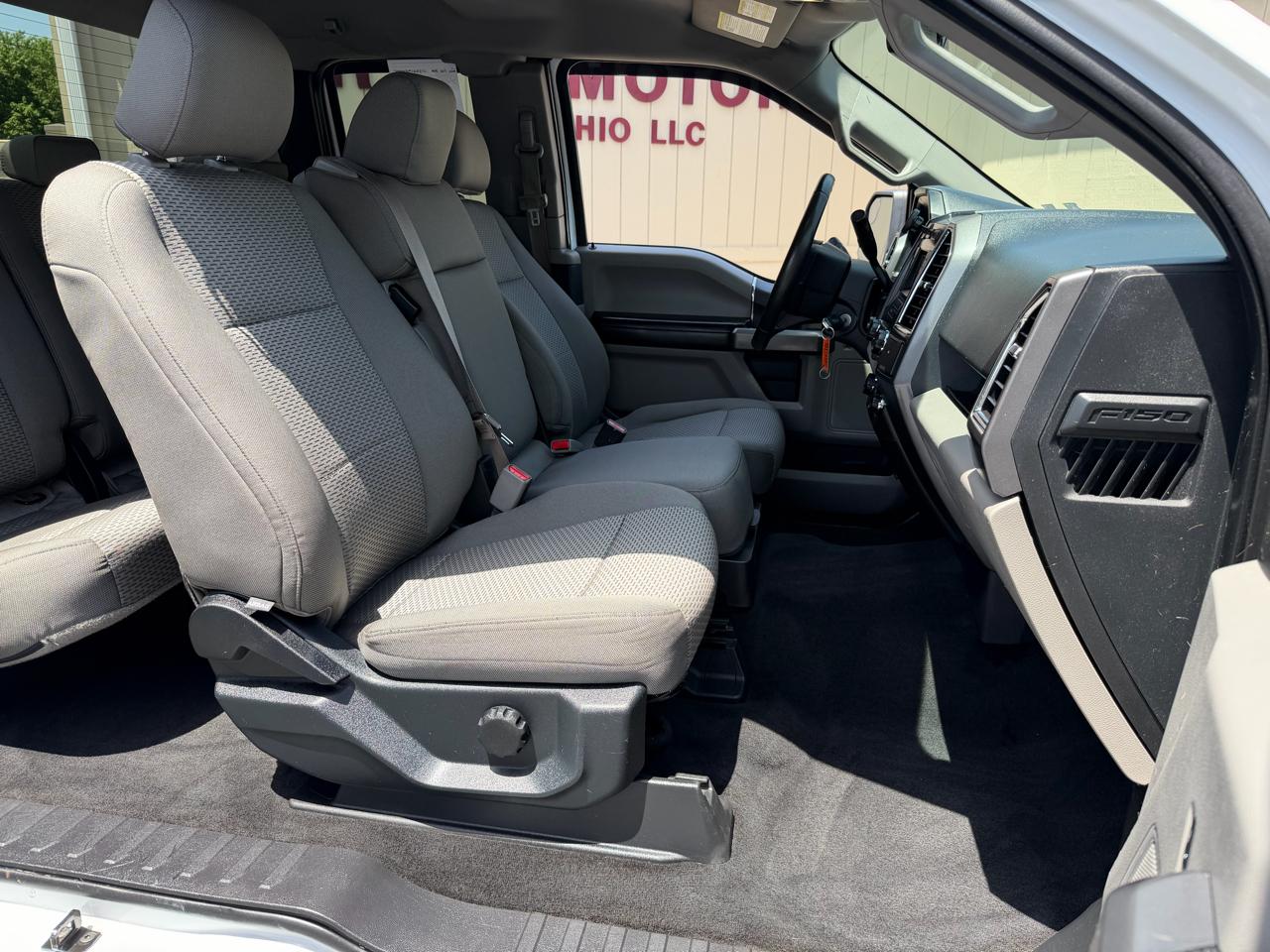 Ford F-150 XLT 4WD SuperCab 6.5' Box 2015