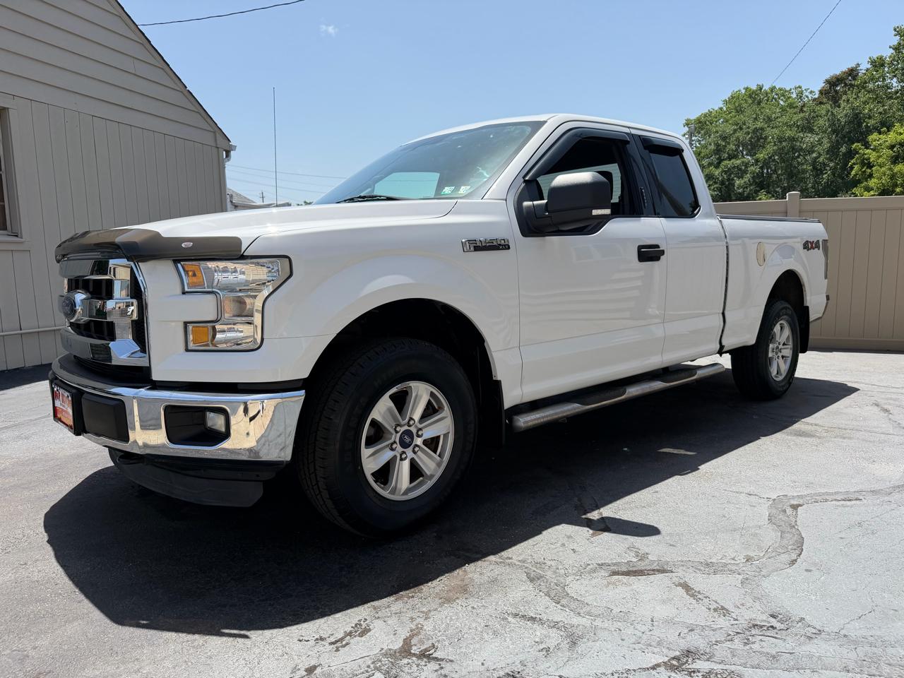 Ford F-150 XLT 4WD SuperCab 6.5' Box 2015
