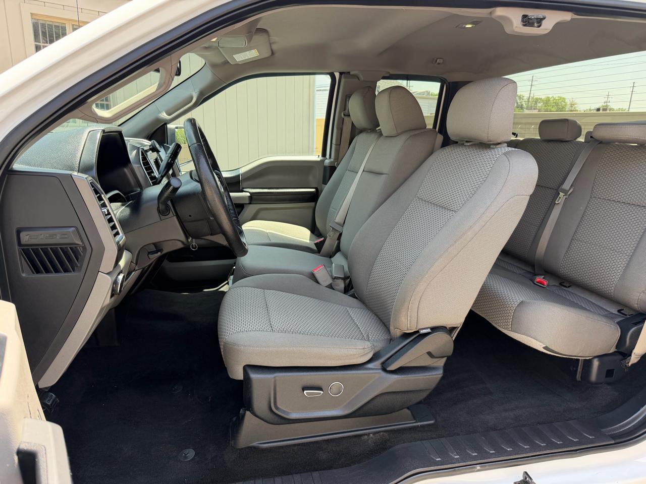 Ford F-150 XLT 4WD SuperCab 6.5' Box 2015