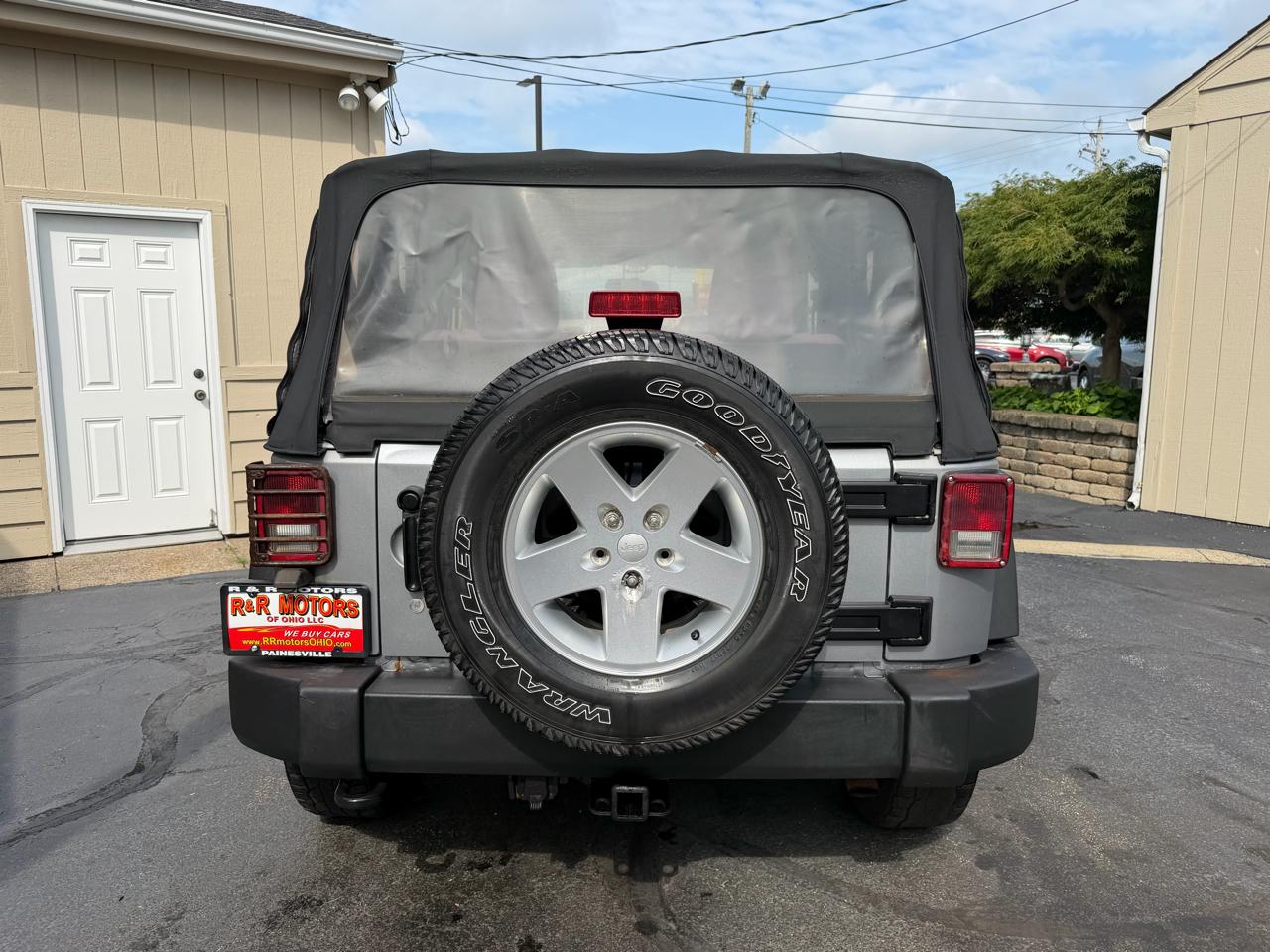 Jeep Wrangler Sport 4WD 2013