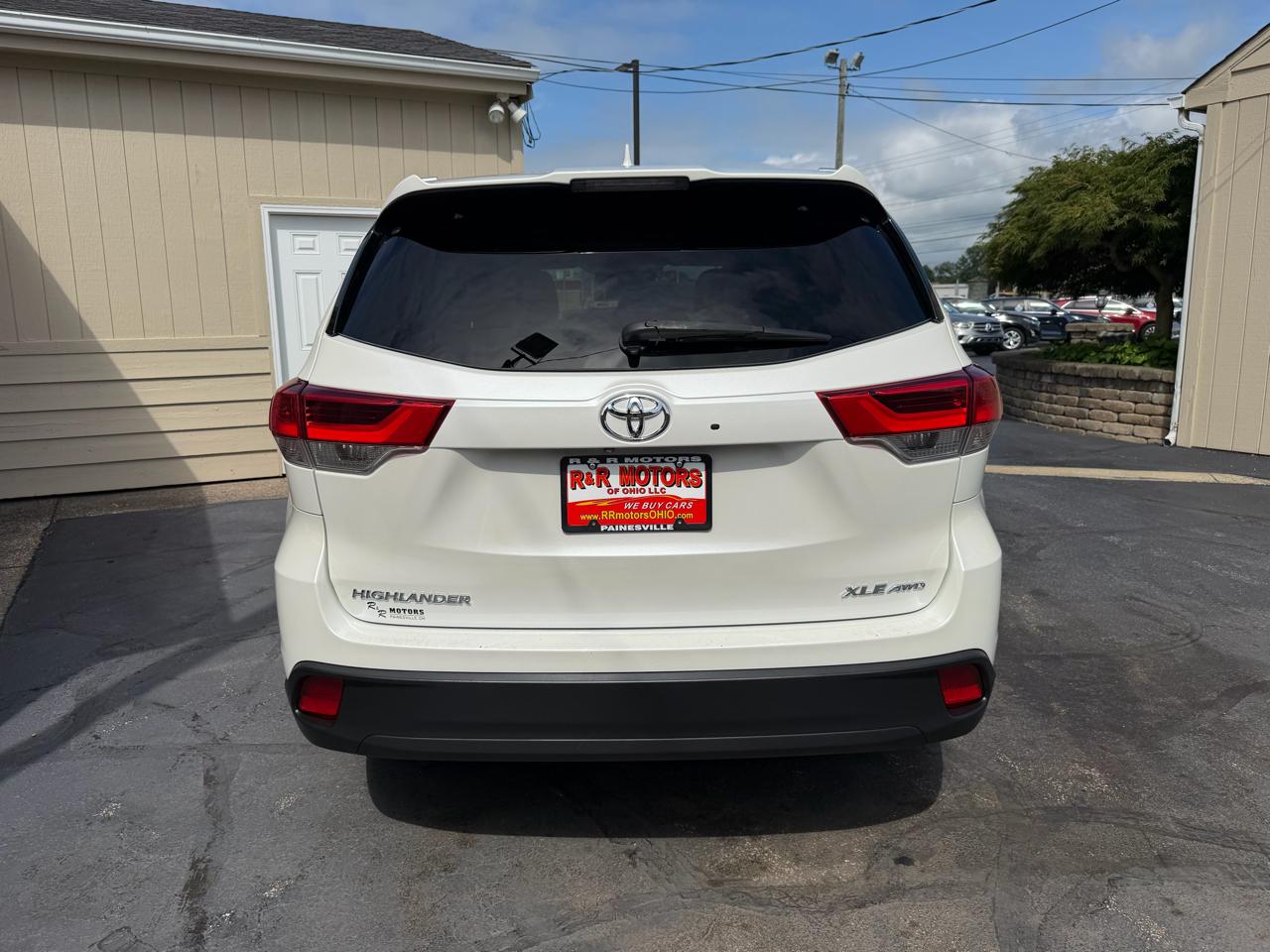 Toyota Highlander XLE AWD V6 2019