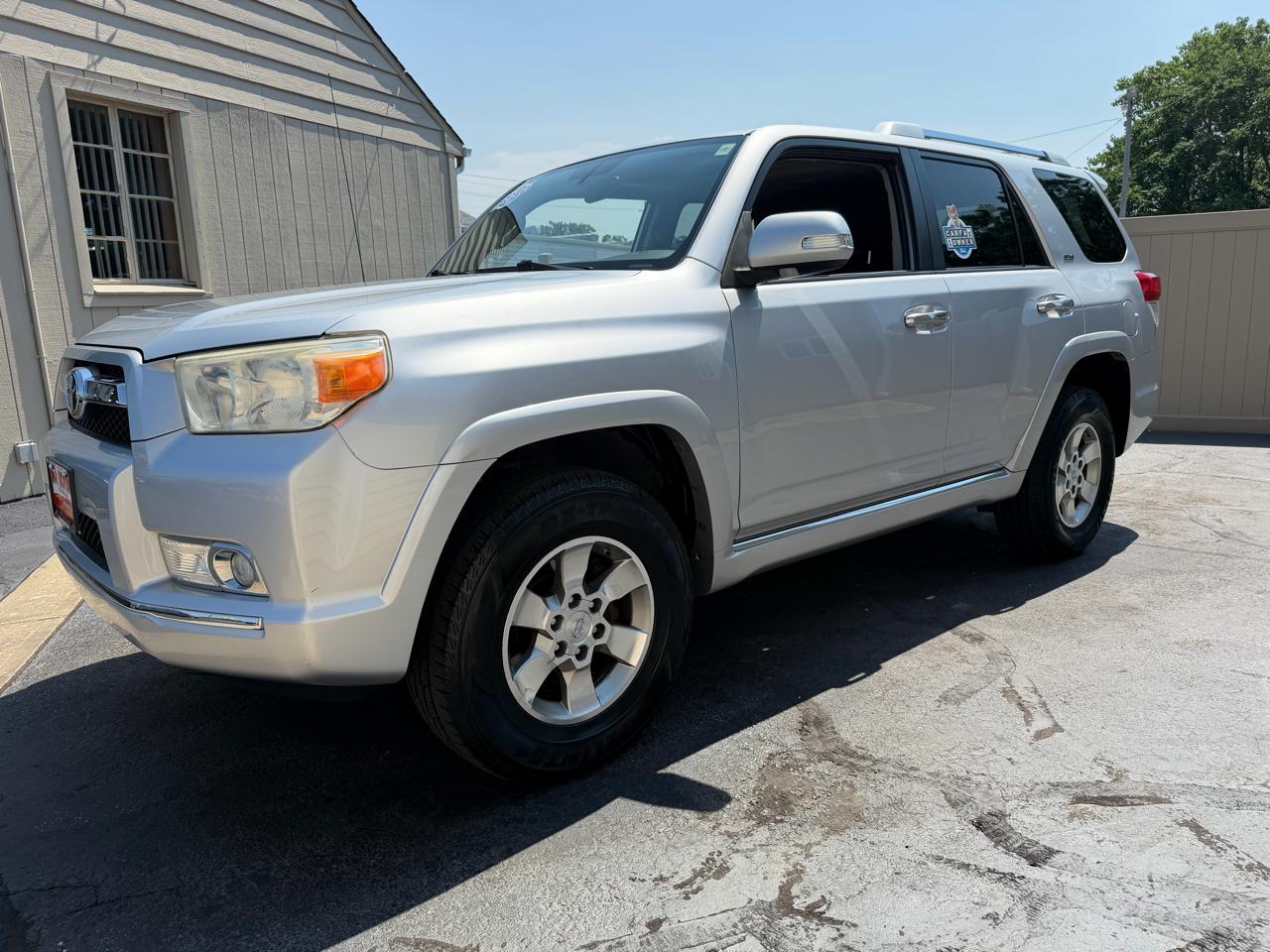 Toyota 4Runner SR5 4WD 2010