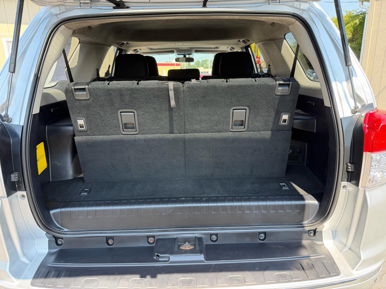 Toyota 4Runner SR5 4WD 2010
