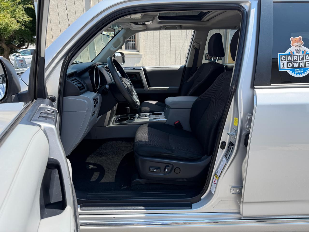 Toyota 4Runner SR5 4WD 2010