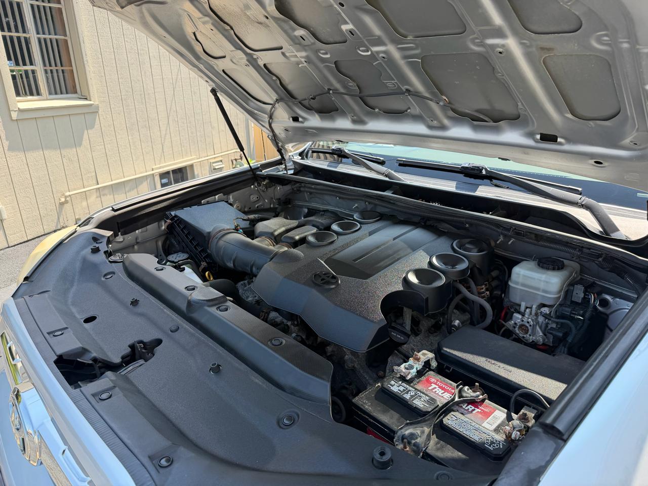 Toyota 4Runner SR5 4WD 2010