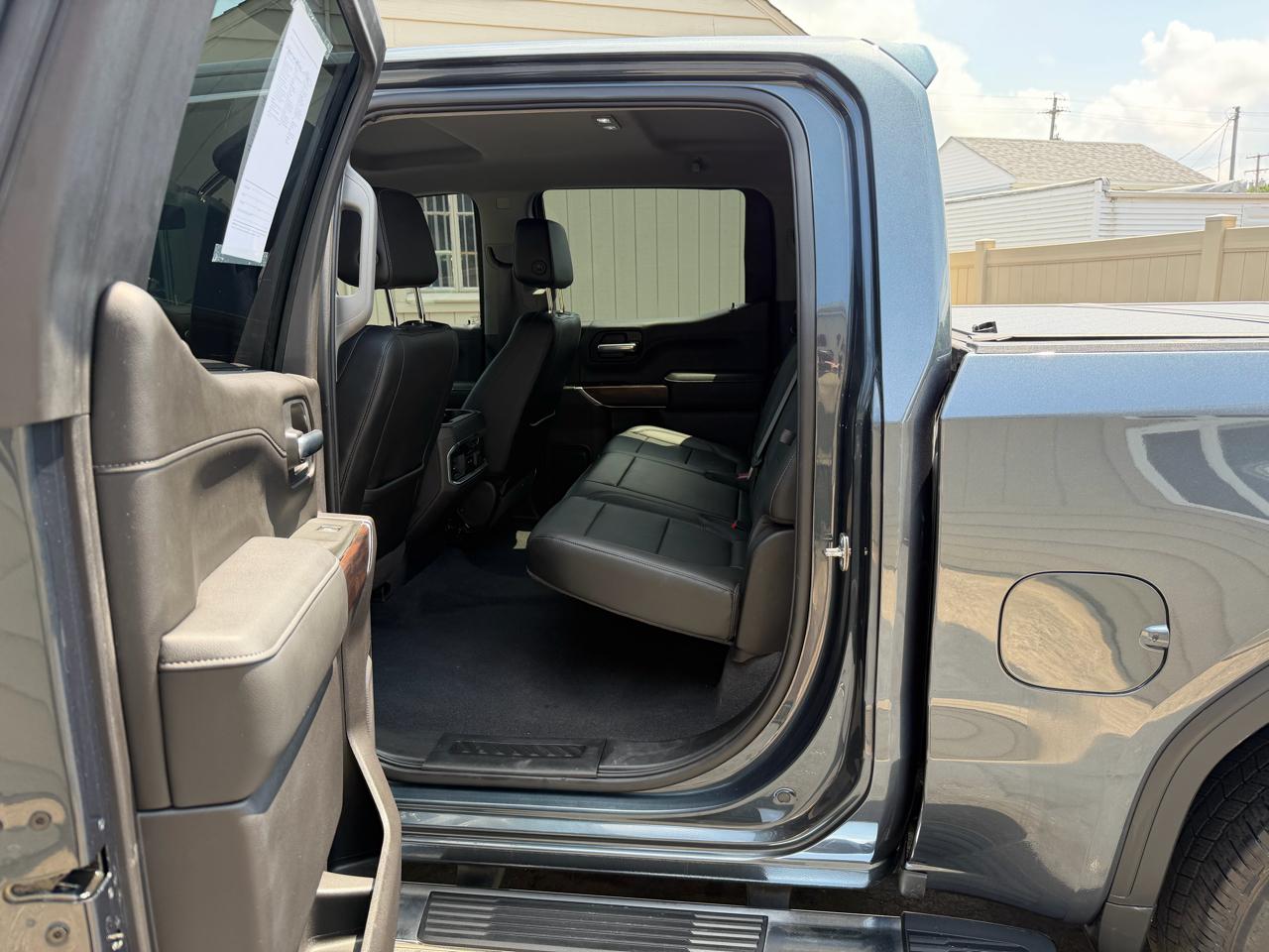 GMC Sierra 1500 SLT Crew Cab 4WD 2020