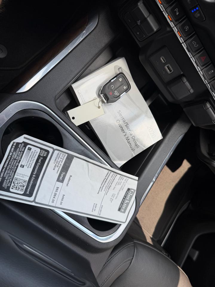 GMC Sierra 1500 SLT Crew Cab 4WD 2020