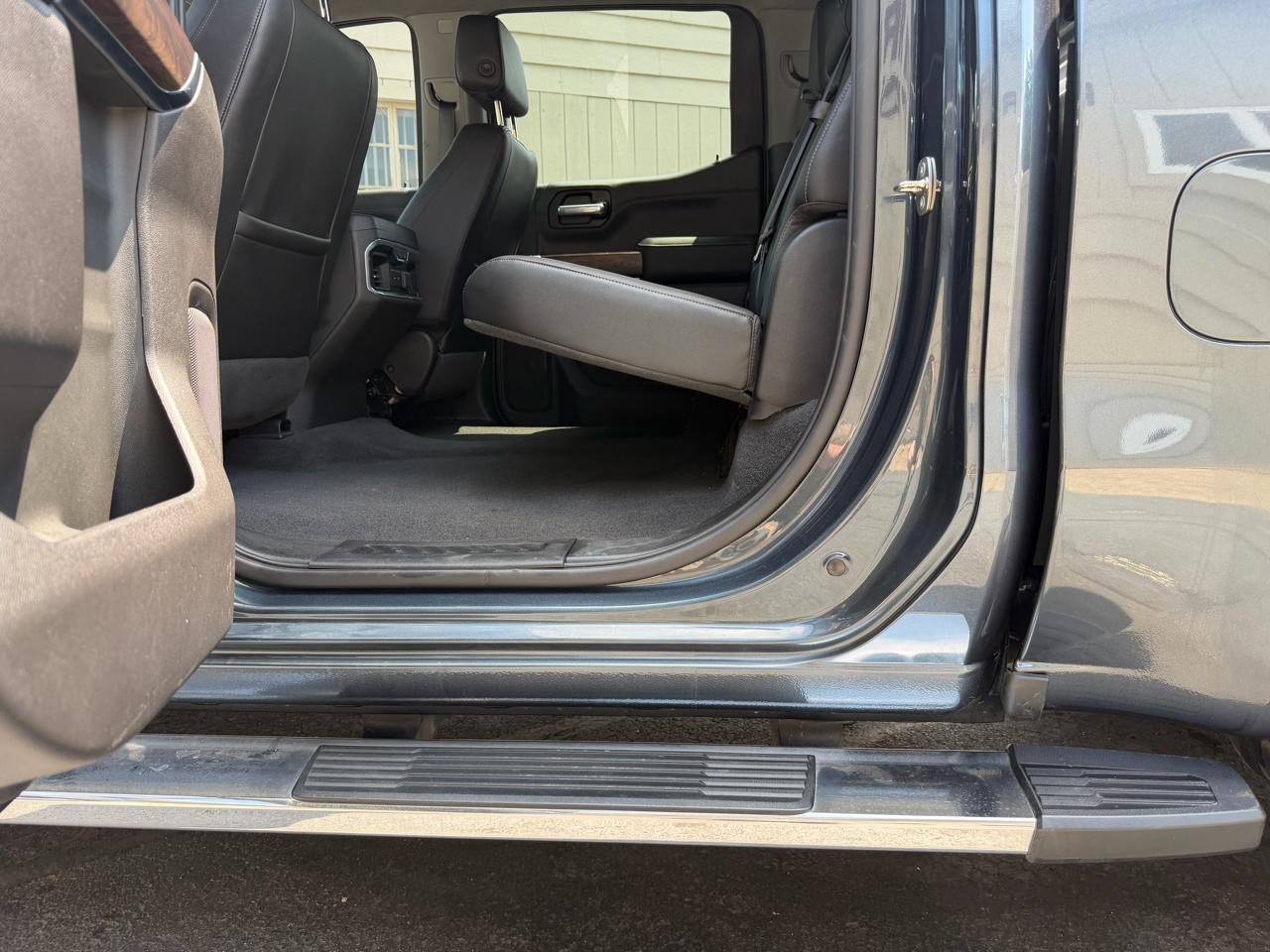 GMC Sierra 1500 SLT Crew Cab 4WD 2020