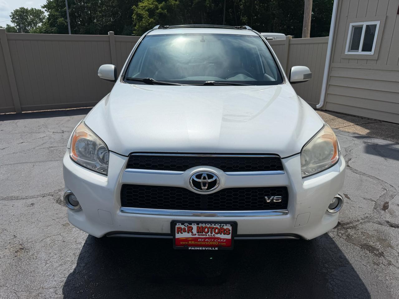 Toyota RAV4 Limited V6 4WD 2011