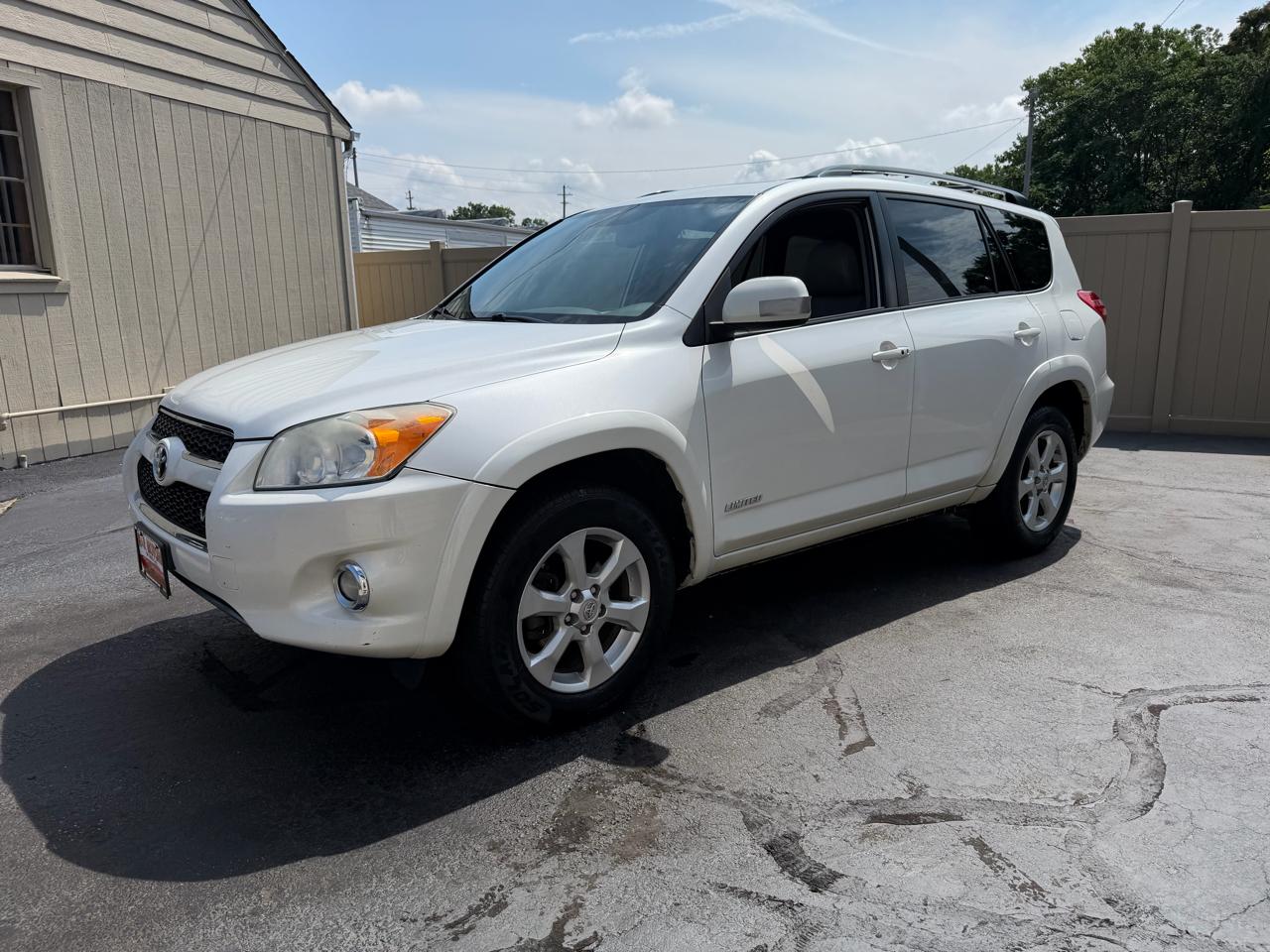 Toyota RAV4 Limited V6 4WD 2011