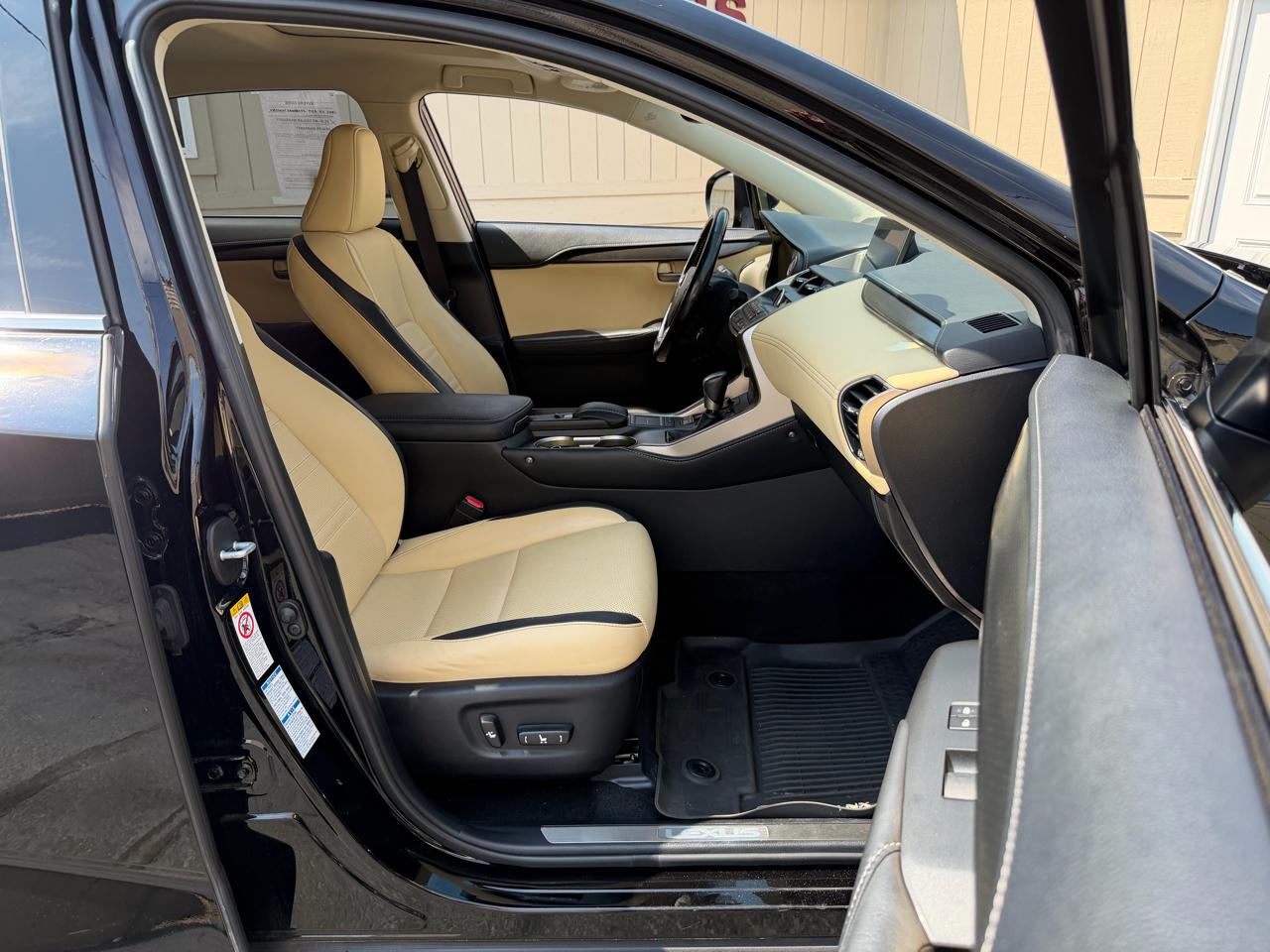 Lexus NX 200t AWD 2017