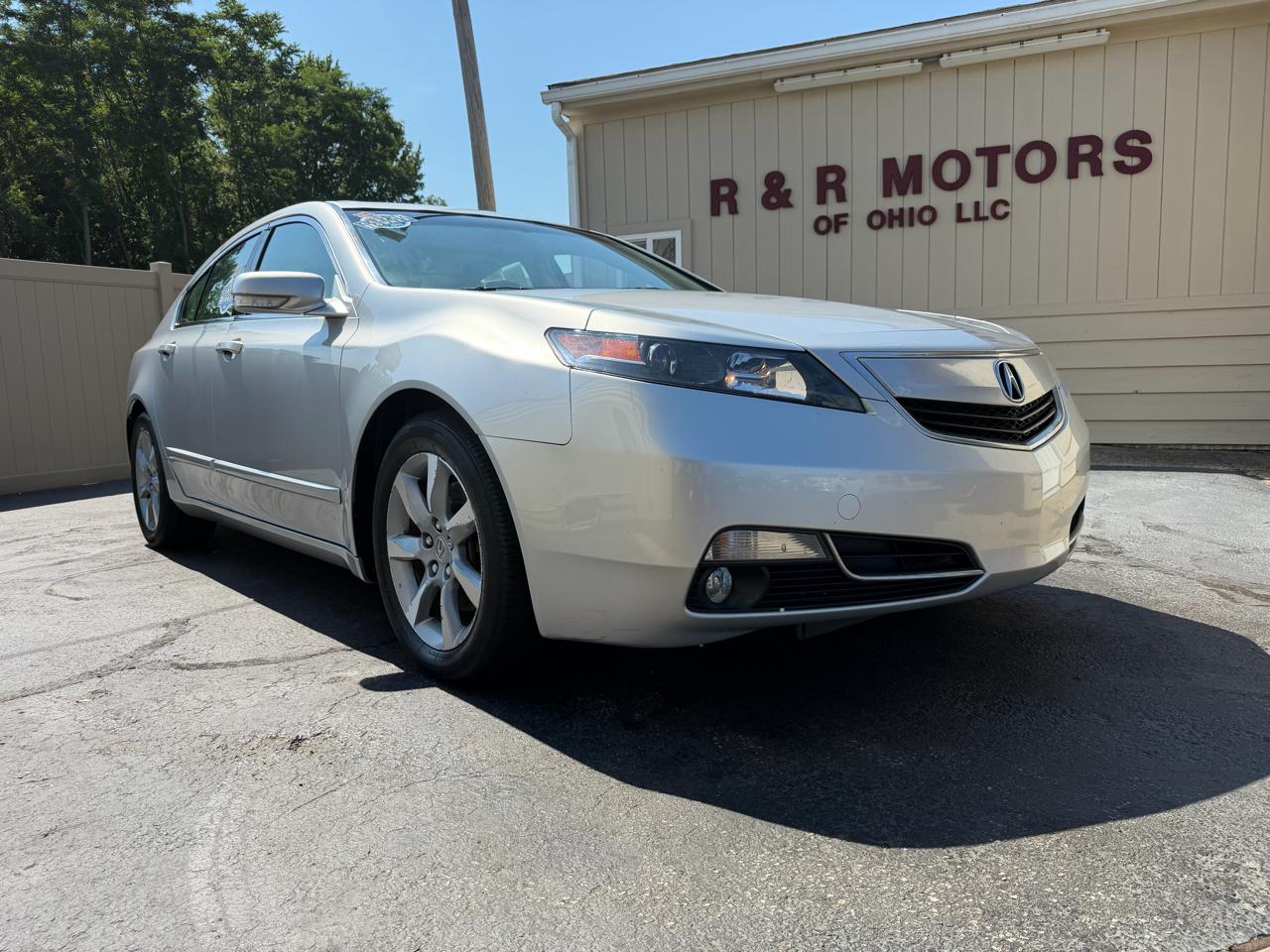 Acura TL 6-Speed AT with Tech Package and 18-In. WP 2012