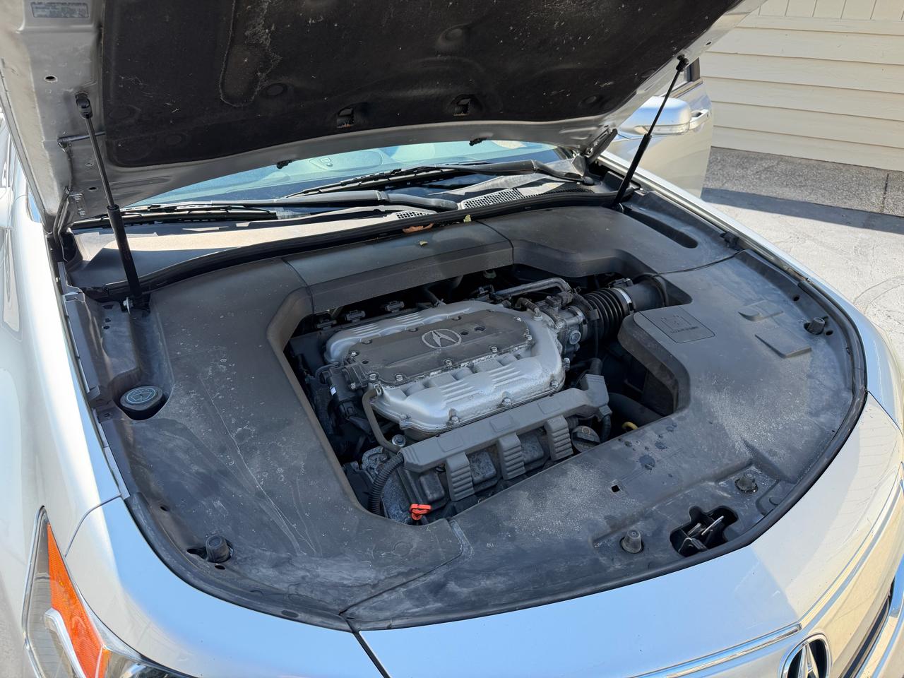 Acura TL 6-Speed AT with Tech Package and 18-In. WP 2012