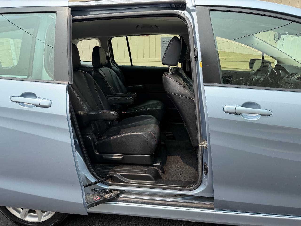 Mazda MAZDA5 Grand Touring 2013